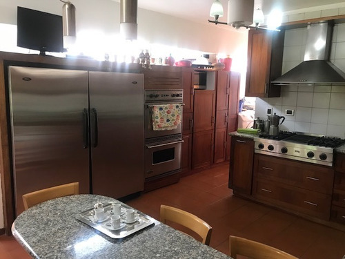 Imagen 8 de 14 de Extraordinaria Casa Venta-424m²-4h-jardines-el Placer/baruta