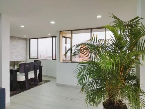 Apartamento En Venta En Laureles. Cod V16201