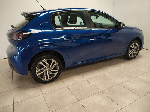 Peugeot 208 1.6 Feline Tiptronic