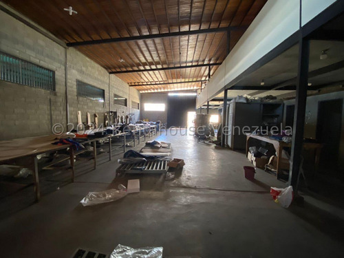 Alquiler Galpón En Zona Industrial I Con 2000 M2 De Terreno Barquisimeto ~~ Mehilyn Perez ~~