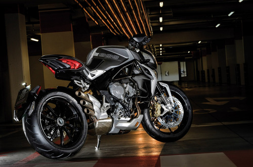 Par Pneu Cb 300r Pirelli 110/70-17 + 160/60-17 Tras + Largo