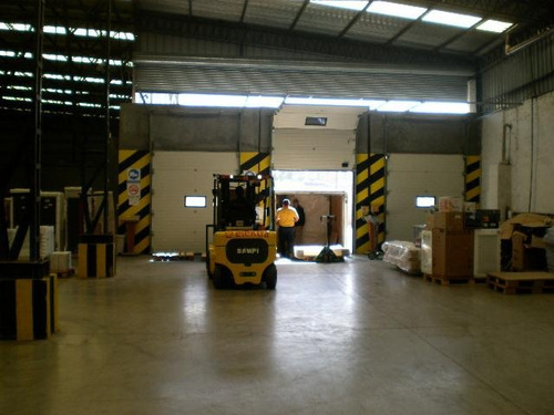 Nave Industrial - El Triangulo