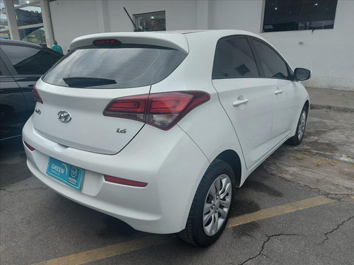 Imagem 4 de 7 de Hb20 1.6 Comfort Plus 16v Flex 4p Manual