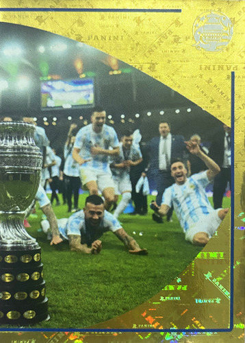 Figuritas Copa America 2024 /  Legendarias