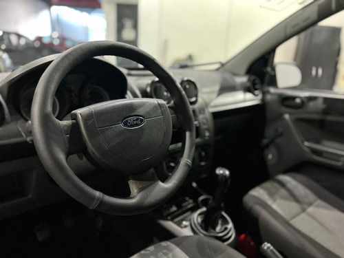 Ford Fiesta 1.0 MPI HATCH 8V FLEX 4P MANUAL