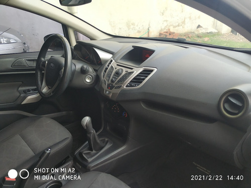 Ford Fiesta Kinetic Titanium