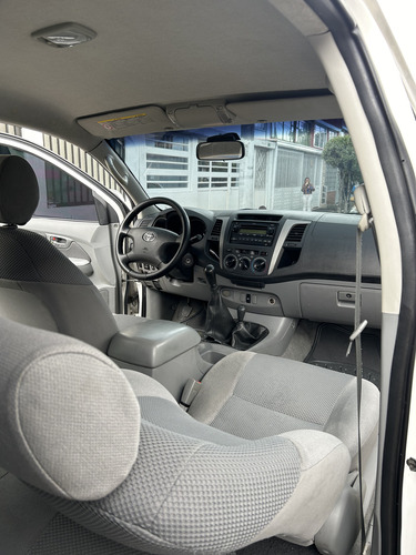 Toyota Hilux 2.7 Imv 4x4