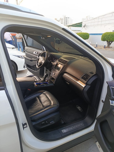 Ford Explorer 2016 Limited 4x4 150.000km 2-1