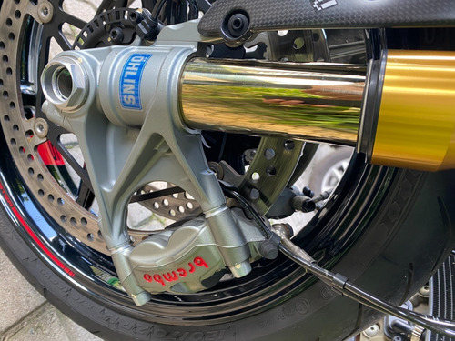 Ducati Monster 1200s