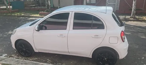 Nissan March 1.6 Sense