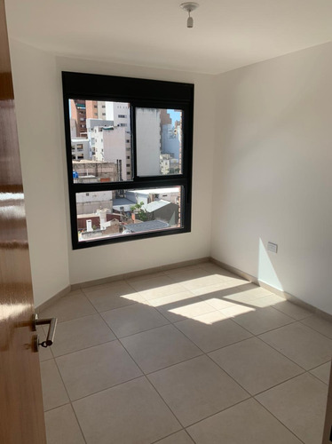 Imagen 5 de 14 de Departamento En Venta - 1 Dormitorio - Barrio Centro