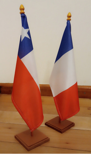 1 Mastil Bandera Chile +1 Mastil Francia Para Escritorio 