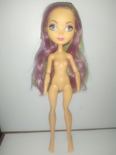 Lote Ever After High Maddy, No Barbie Monster Bratz (Usado)