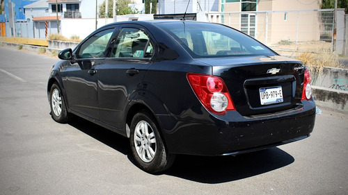 Chevrolet Aveo 1.6 Lt L4 At