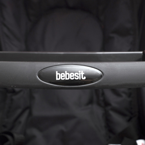 Cochecito de paseo Bebesit Onyx 1305TS negro/gris con chasis color negro