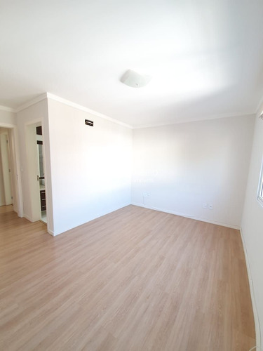 Apartamento Dois Dormitórios Com Sacada E Churrasqueira Para Venda - 996467