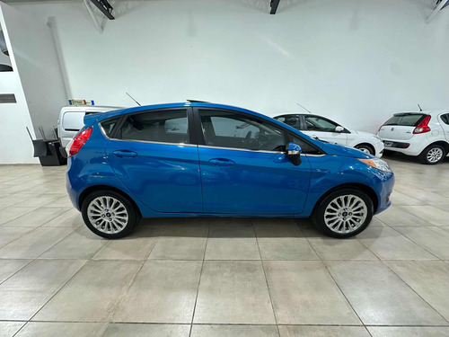 Ford Fiesta Kinetic Design 1.6 Titanium Powershift 120cv