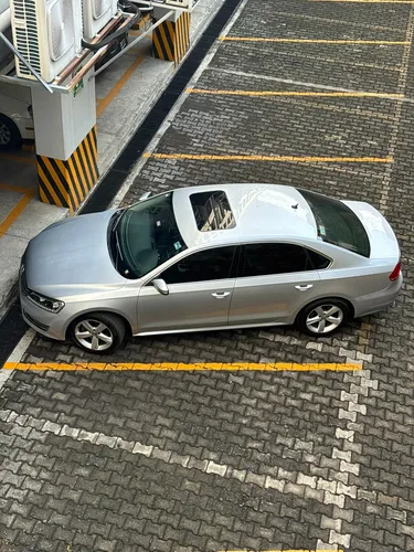 Volkswagen Passat 2.5 Highline At