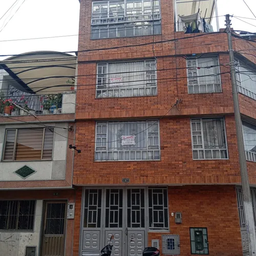 Venta Casa 4 Pisos Unifamiliar Excelente Ubicación Y Estado.