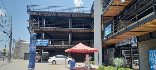 Local Comercial #13 En Renta