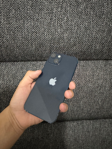 Apple iPhone 13 (128 Gb) - Negro (Usado)