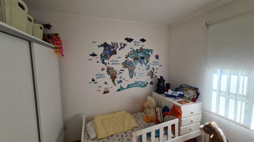 En Venta En Barrio Altos De Podesta, Hermoso Chalet De 3 Ambientes; Con Cochera Cubierta Para Dos Autos; Fondo Con Pileta; F: 8515