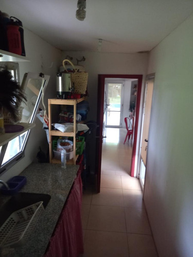 Casa En Venta - 2 Dormitorios 1 Baño - Cochera - 2.008mts2 - Castelli
