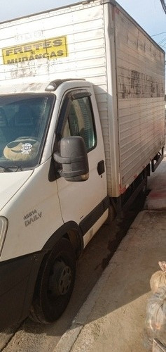 Imagem 1 de 5 de Iveco Daily 45s14 Ano 2011