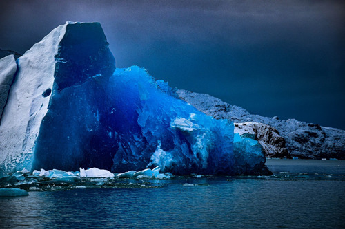 Azul Profundo