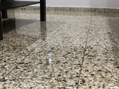 Imagen 2 de 2 de Pulido Lavado Cristalizado De Piso
