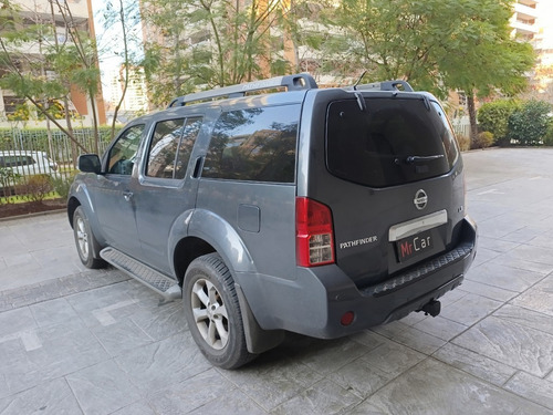 Nissan Pathfinder 2012