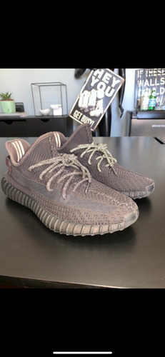 Tênis Yeezy Boost 350 V2 Static Black Non Refletivo