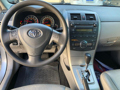 Toyota Corolla 1.8 16v Xli Flex Aut. 4p