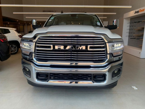 RAM 3500 6.7 I6 TURBO DIESEL LARAMIE CD 4X4 AUTOMÁTICO