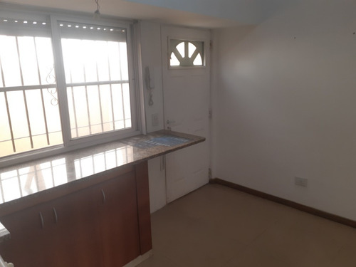 Imagen 8 de 14 de Duplex En Venta En Lanus Oeste
