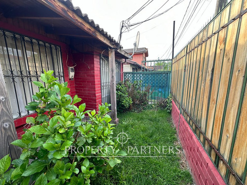 Amplia Propiedad En Sector Residencial Con Excelen...
