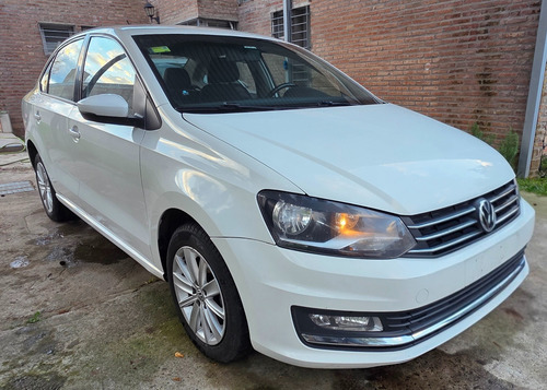 Volkswagen Polo 1.6 Comfortline Tiptronic