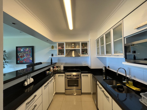 Imagen 7 de 22 de Apartamento En Venta De 2 Dormitorios En Playa Mansa (ref: Bpv-8755)