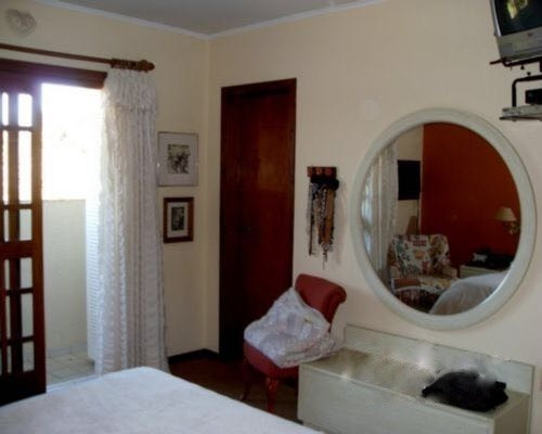 Casa Em Ipanema Com 3 Dormitórios - Vz3890