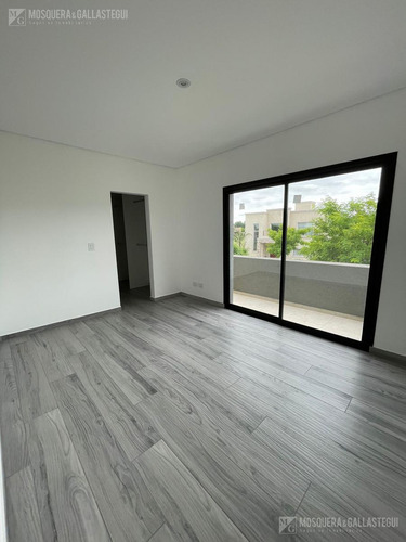 Casa En Venta En Barrio San Pablo Pilar Del Este