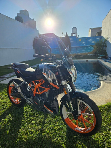 Imagen 2 de 24 de Ktm Duke 390