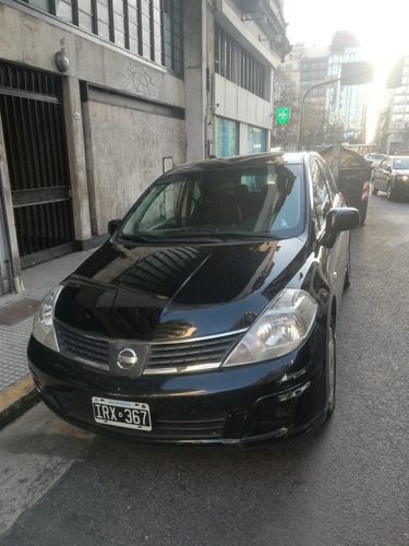 Nissan Tiida 1.8 Visia 2010
