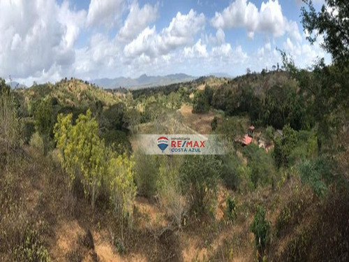 En Venta Extensa Finca San Agustin De 369 Hectareas De Capacidad Maxima Aprovechada De 1500 Animales De Engorde, Ideal Para Levante, Engorde, Leche Y Siembra.