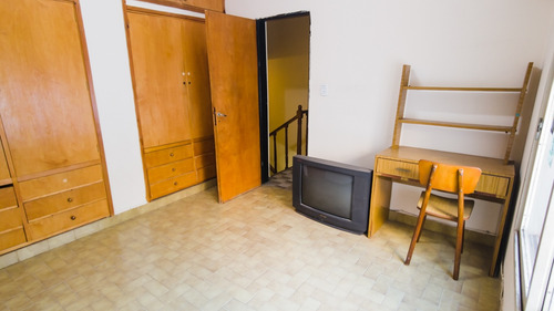 Venta Casa 3 Dormitorios Villa Mitre Con Cochera