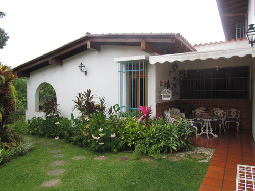 Imagen 24 de 30 de Se Vende Casa 800m2 4h/6b/4p Lomas Del Mirador 9214