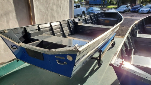 Imagen 5 de 15 de Bote De Aluminio Dorado 520