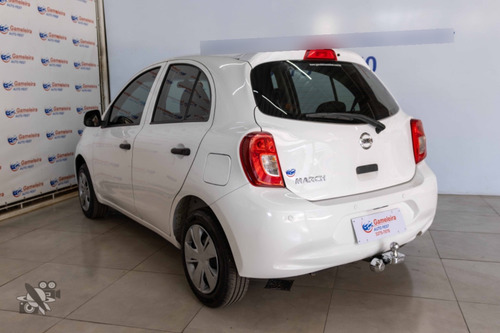 Nissan March 1.0 12v S 5p