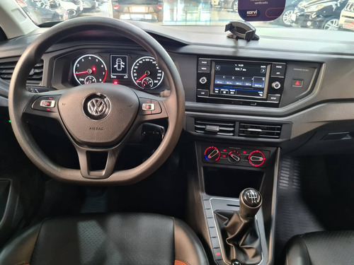 Imagem 8 de 15 de Volkswagen Polo 1.6 Msi Total Flex Manual