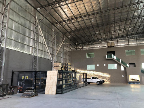 Depósito En Venta En Coronel Brandsen