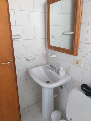 Departamento /cabaña En Alquiler Bariloche